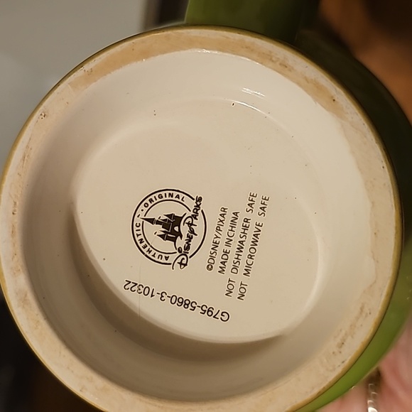 Disney/Pixar Mike Wazowski mug - Picture 4 of 6